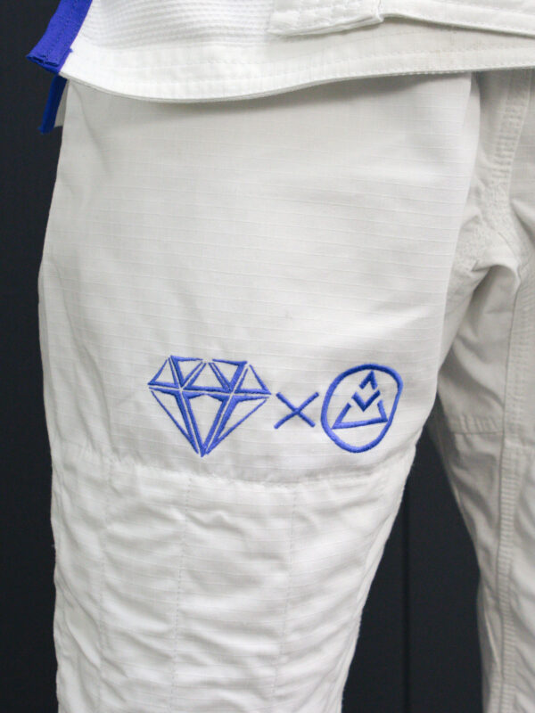 Kimono Excellence Meta Jiu Jitsu x Lumina - Blanc - Femme – Image 11